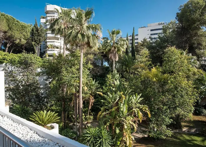 Jardines Del Mar